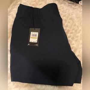 NWT Under Armour Womens Shorts Size 14